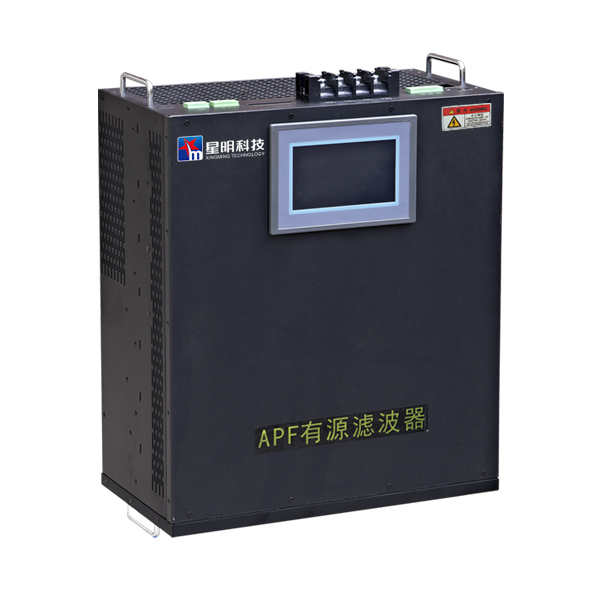 XMPQ通過(guò)外部互感器CT，實(shí)時(shí)檢測(cè)電網(wǎng)電流或者負(fù)載電流，控制器通過(guò)快速傅里葉變換提取出負(fù)載的基波電流、各次諧波電流，通過(guò)DQ旋轉(zhuǎn)坐標(biāo)得到有功、無(wú)功、負(fù)序等數(shù)據(jù)，然后通過(guò)IGBT功率變換器產(chǎn)生與補(bǔ)償目標(biāo)（諧波、無(wú)功、不平衡）大小相等相位相反的補(bǔ)償電流注入電網(wǎng)，實(shí)現(xiàn)對(duì)電網(wǎng)側(cè)的電能質(zhì)量改善功能。…